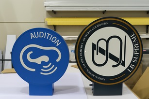 Diseños para banderolas rendondas luminosas