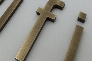 Letras de PVC lacadas a color