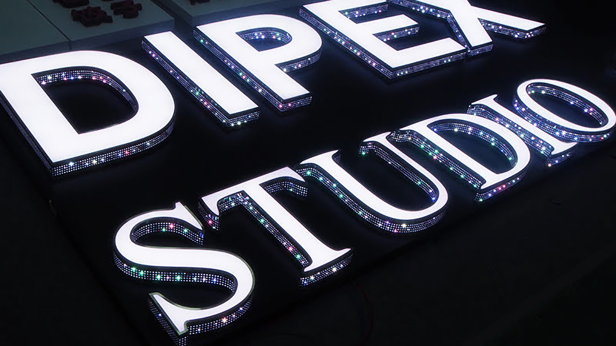Letras perfil perforado luminosas