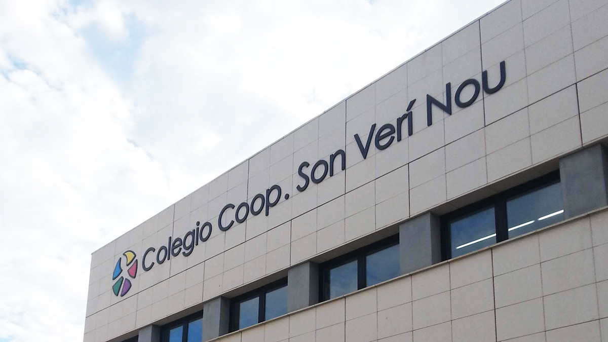 letras recortadas pvc negro