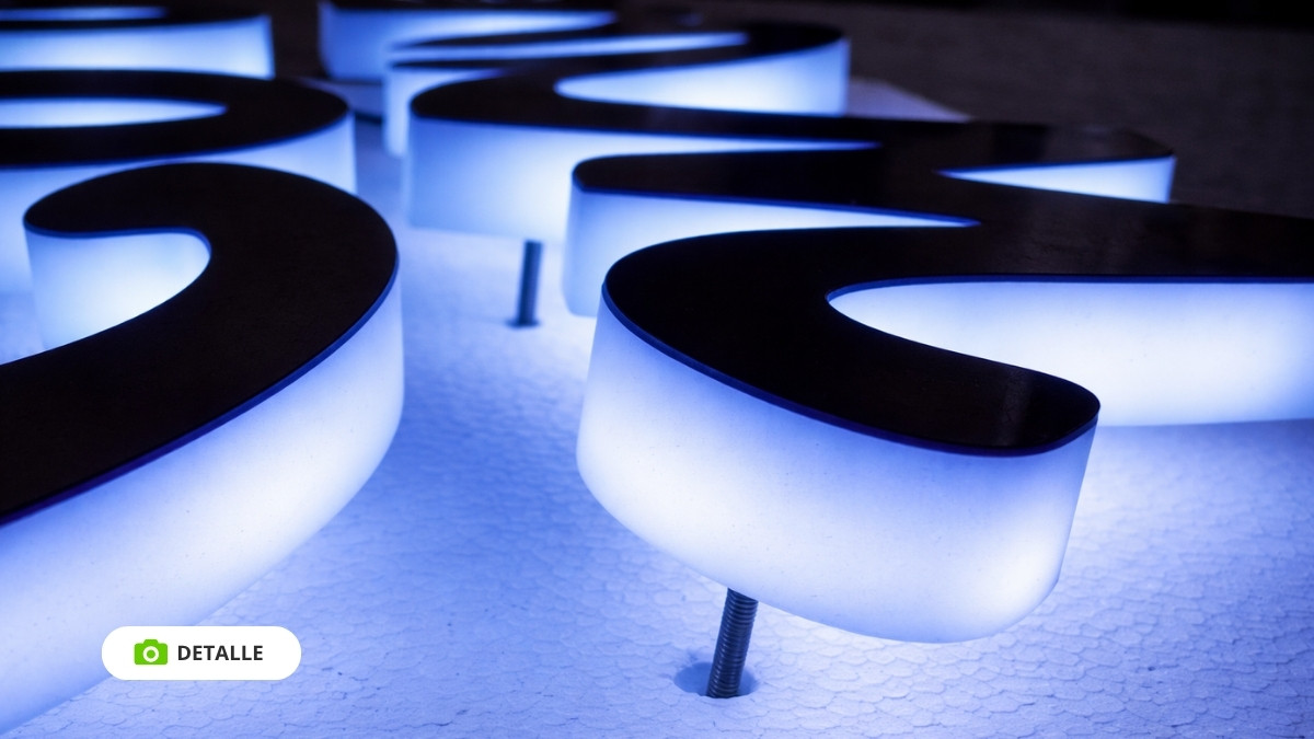 letras metacrilato luz