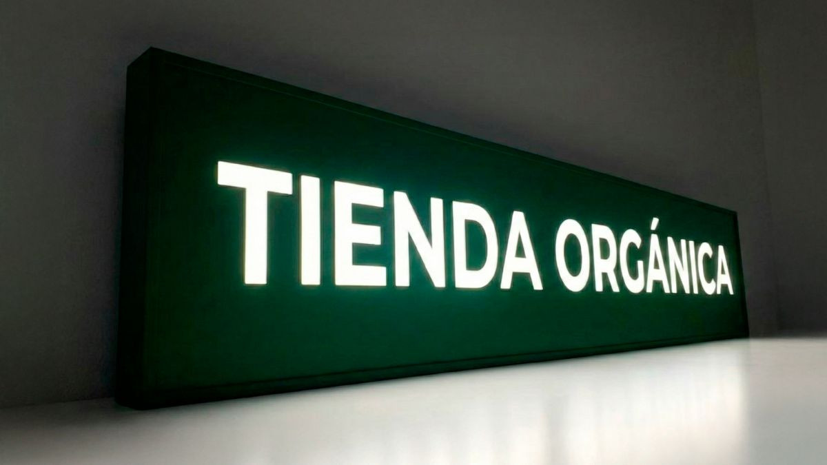 rotulo con luz frente de aluminio composite